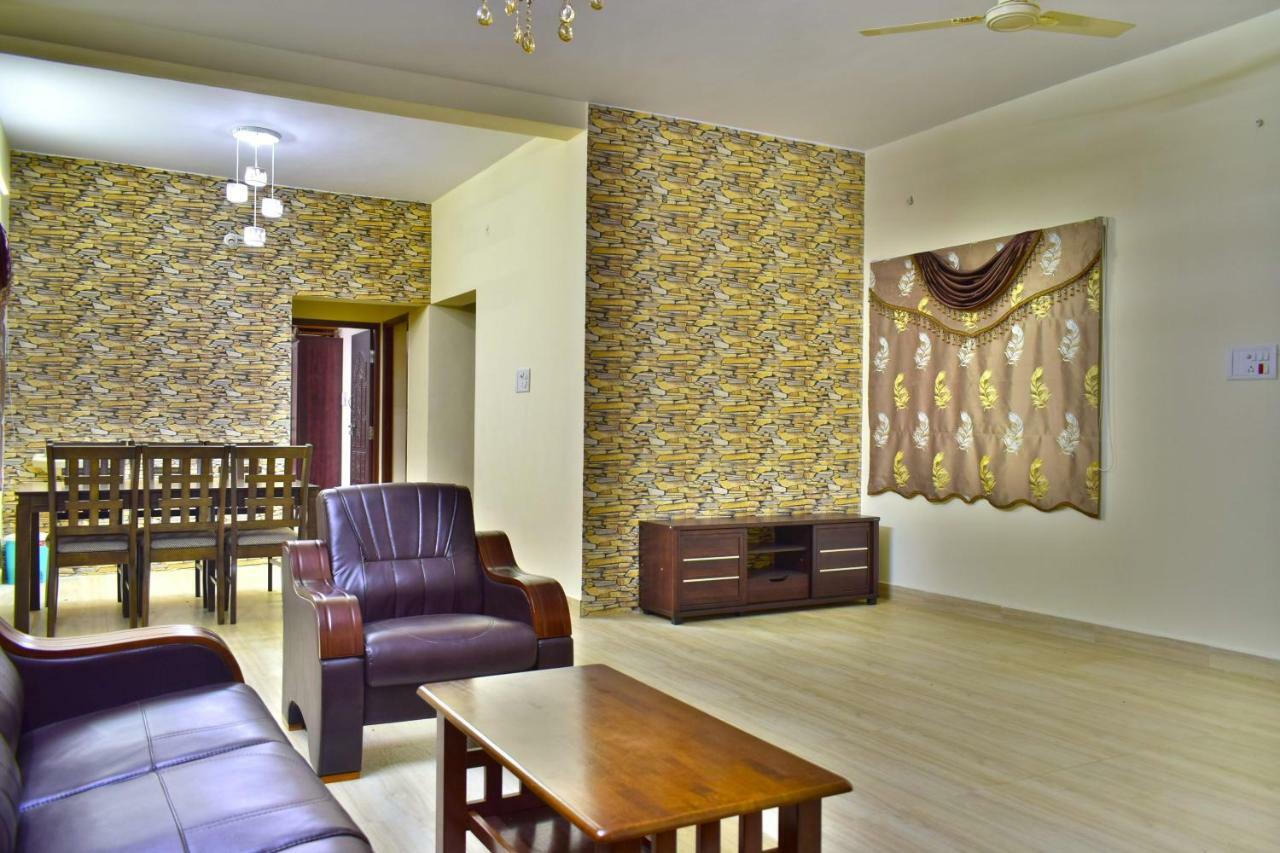 Hotel Kozee Kaves à Yelagiri Extérieur photo